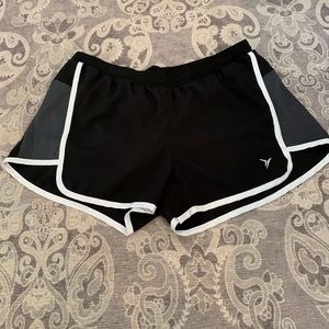 Women’s Old Navy workout shorts